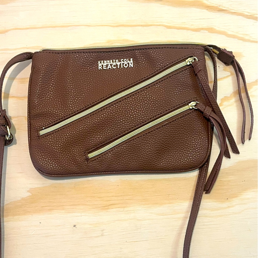 Kenneth Cole Reaction brown Clutch new with tags